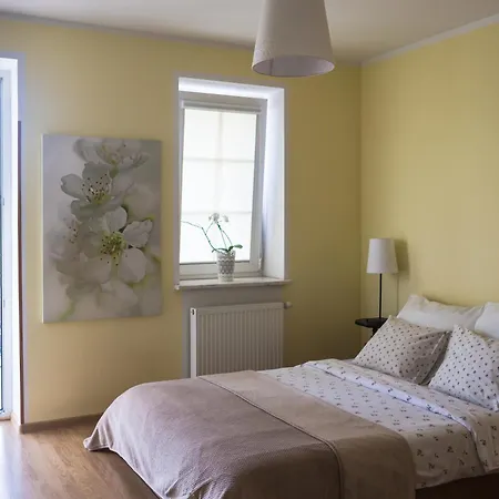 Jeziorki 71 Bed & Breakfast Warsaw
