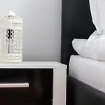 Jeziorki 3*