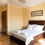 Jeziorki B&B