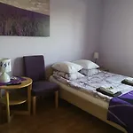 Jeziorki 3*