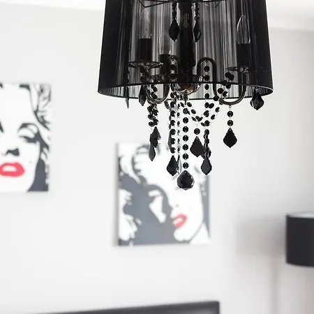 Oda ve Kahvaltı Jeziorki 71 Varşova