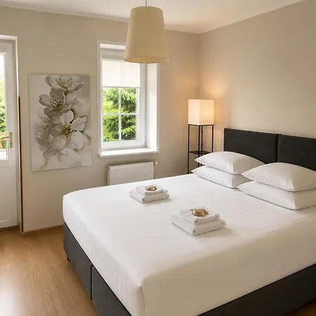 Jeziorki Bed and Breakfast
