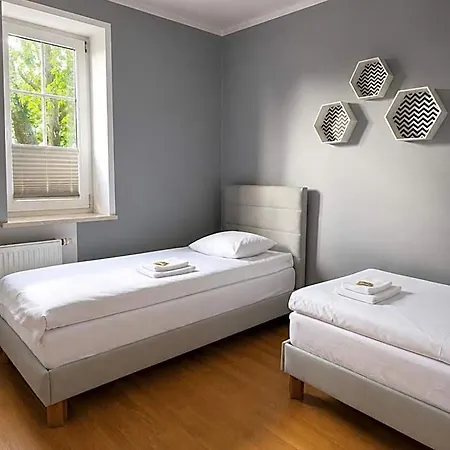 Jeziorki Bed & Breakfast Varšava