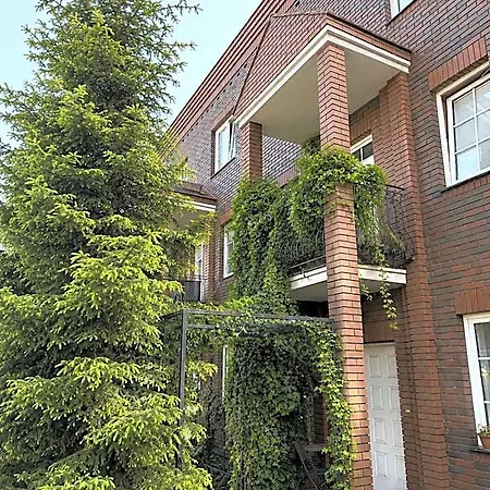 Bed & Breakfast Jeziorki 3*