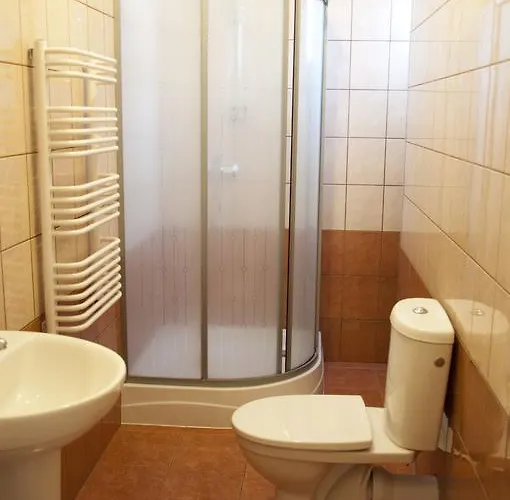 Jeziorki 71 3* Warszawa