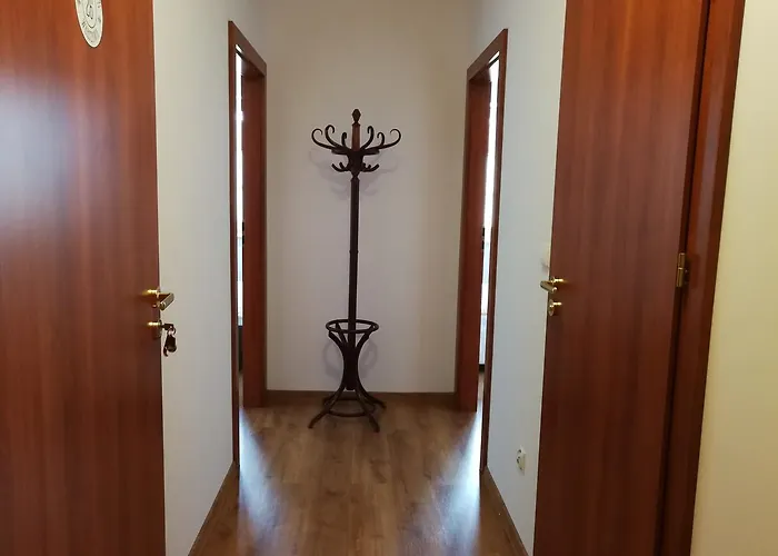 Jeziorki 71 Nocleg ze śniadaniem 3*