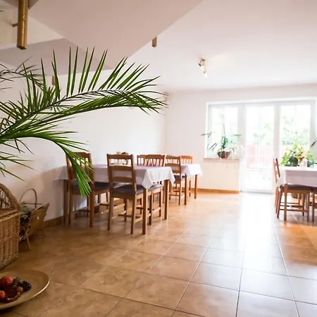 Jeziorki 71 فندق مبيت وإفطار وارسو