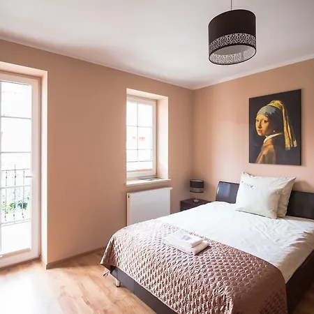 Jeziorki 71 3* وارسو